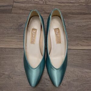 Highlights Vintage Teal Satin Pointed Toe Kitten Heel Pumpshigh Heels